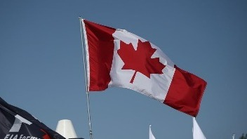 加拿大银行宣布下调政策利率至4.5%