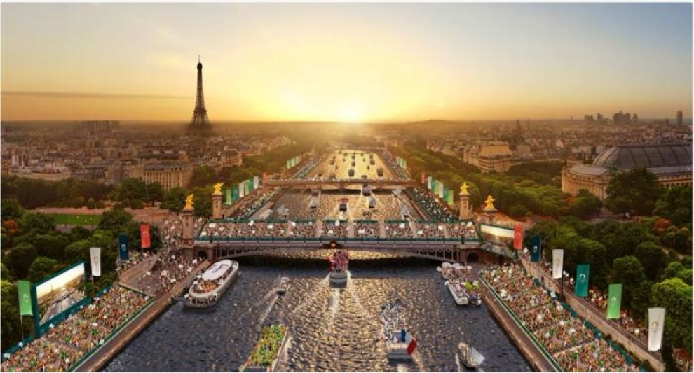 塞纳河上的巴黎奥运会开幕式，运动员坐船穿越巴黎市中心