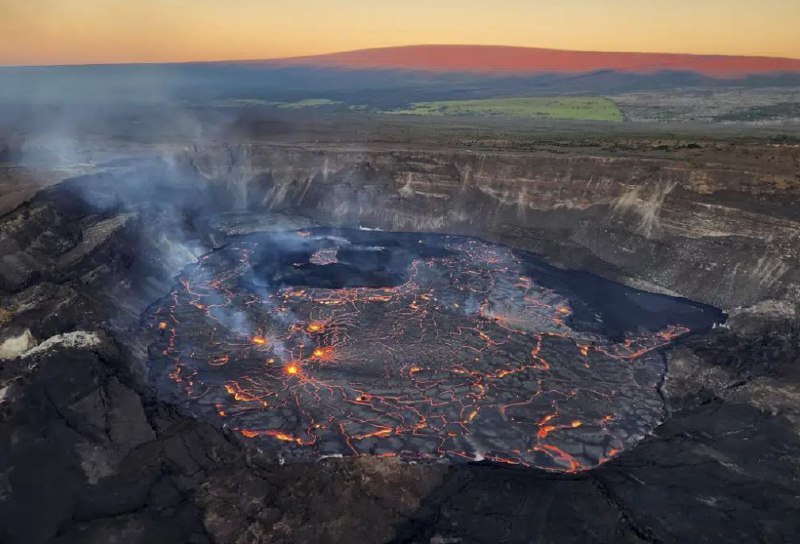美国基拉韦火山喷发持续61天后停止