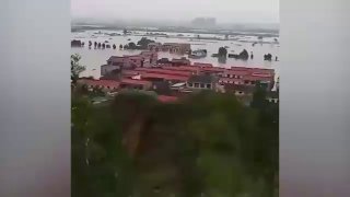 山西荆平村洪水漫入整村转移急需生活物资