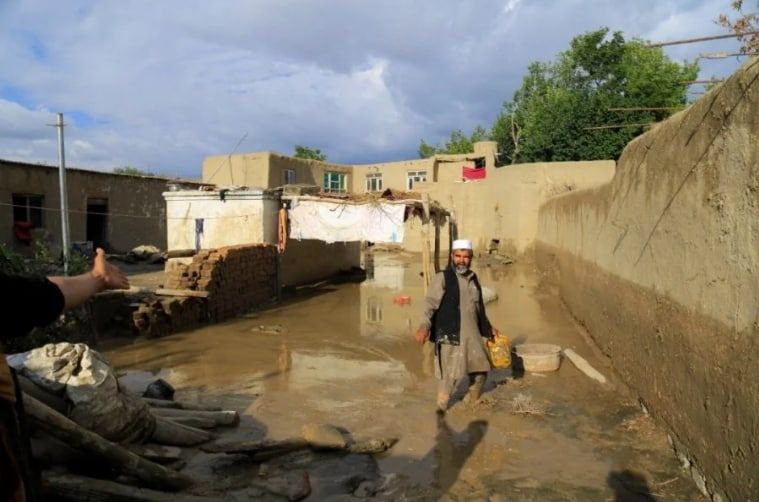 阿富汗洪灾毁住处 官员：夺近百人命